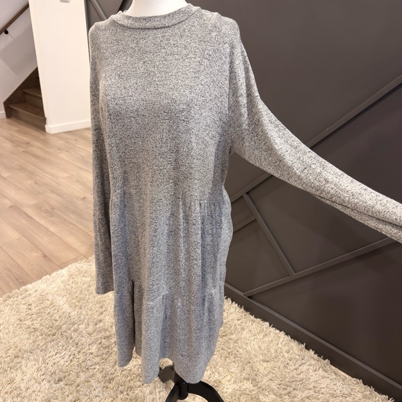 Vero Moda Heather Gray Long Sleeve Dress - Picture 2 of 7